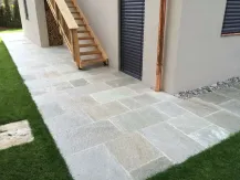 Gneis Oberseite spaltrau