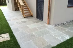 Gneis Oberseite spaltrau