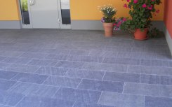 Quarzschiefer Oberseite geflammt