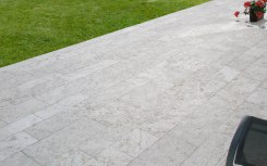 Muschelkalk Oberseite gestrahlt