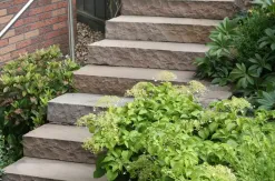 Sandstein Oberflaeche spaltrau